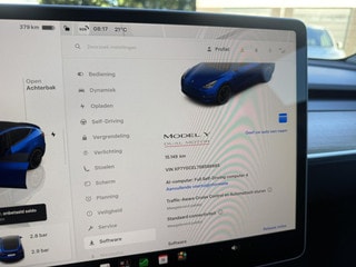 Thumbnail Mobil 9