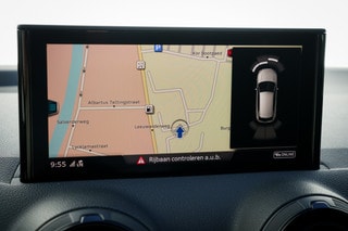 Thumbnail Mobil 9