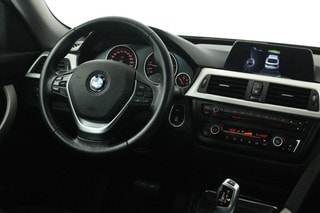 Thumbnail Mobil 3