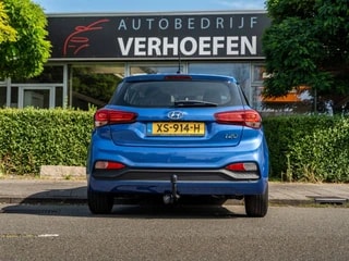 Thumbnail Mobil 8