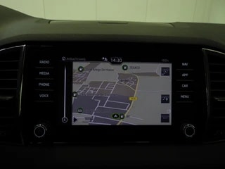 Thumbnail Mobil 8