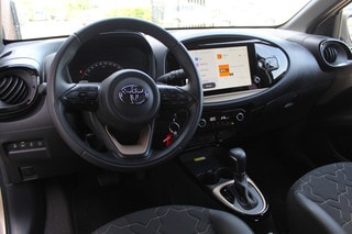 Thumbnail Mobil 6