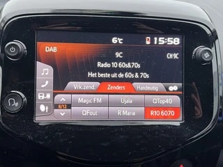 Thumbnail Mobil 10