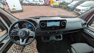 Thumbnail Mobil 8