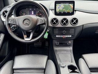 Thumbnail Mobil 3