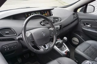 Thumbnail Mobil 10