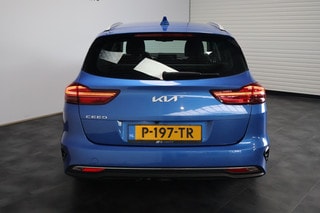 Thumbnail Mobil 6