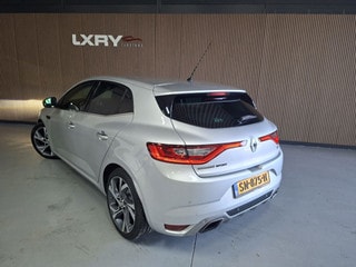Thumbnail Mobil 6