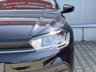 Thumbnail Mobil 9