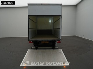 Thumbnail Mobil 9