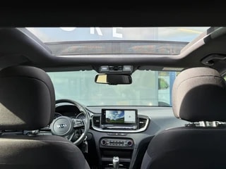 Thumbnail Mobil 6