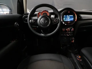 Thumbnail Mobil 9