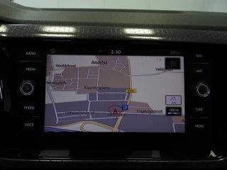Thumbnail Mobil 7