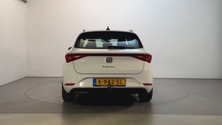 Thumbnail Mobil 8