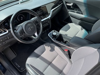 Thumbnail Mobil 6