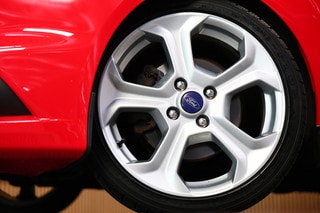 Thumbnail Mobil 4