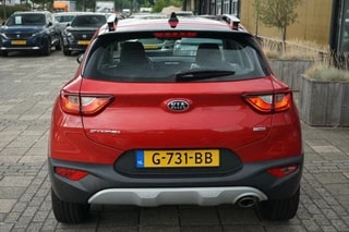 Thumbnail Mobil 8