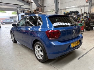 Thumbnail Mobil 5