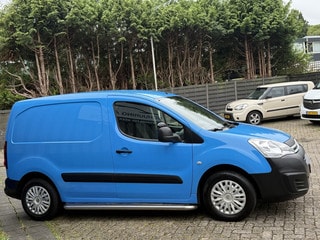 Thumbnail Mobil 3