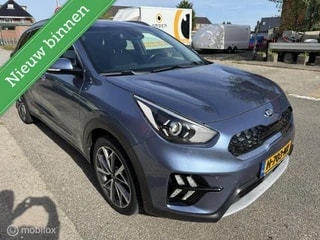 Thumbnail Mobil 6