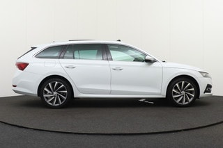 Thumbnail Mobil 6