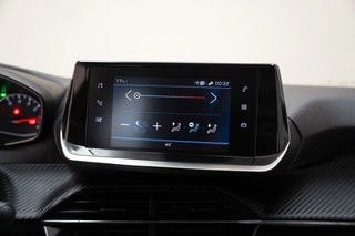 Thumbnail Mobil 8