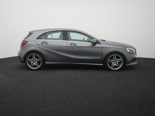 Thumbnail Mobil 6