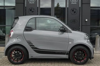 Thumbnail Mobil 6