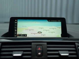 Thumbnail Mobil 10