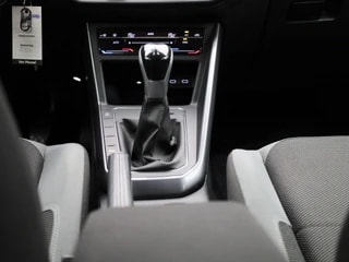 Thumbnail Mobil 10