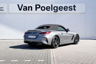 Thumbnail Mobil 4