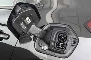 Thumbnail Mobil 10