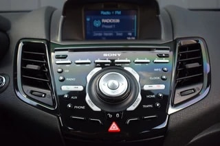 Thumbnail Mobil 9