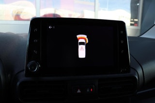 Thumbnail Mobil 8