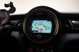 Thumbnail Mobil 7
