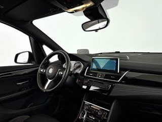 Thumbnail Mobil 3
