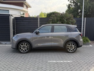Thumbnail Mobil 6