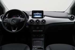 Thumbnail Mobil 2