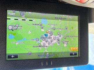Thumbnail Mobil 4