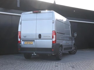 Thumbnail Mobil 3