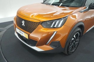 Thumbnail Mobil 10