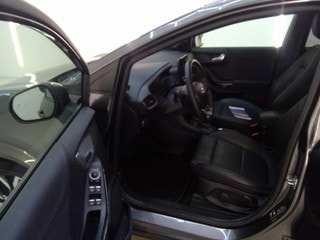 Thumbnail Mobil 7