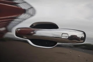 Thumbnail Mobil 10