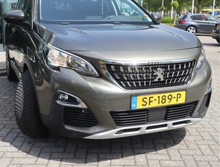 Thumbnail Mobil 4
