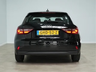 Thumbnail Mobil 8