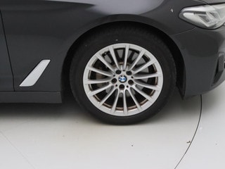 Thumbnail Mobil 9