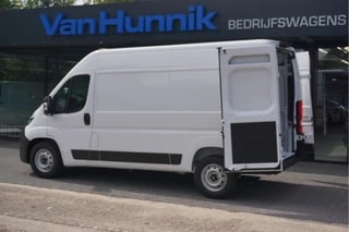 Thumbnail Mobil 4