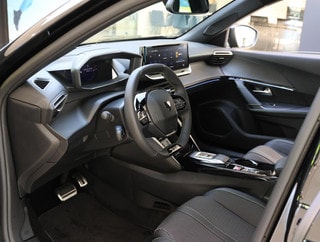 Thumbnail Mobil 10