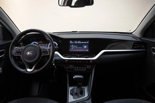 Thumbnail Mobil 4