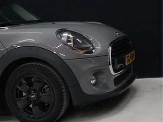 Thumbnail Mobil 10
